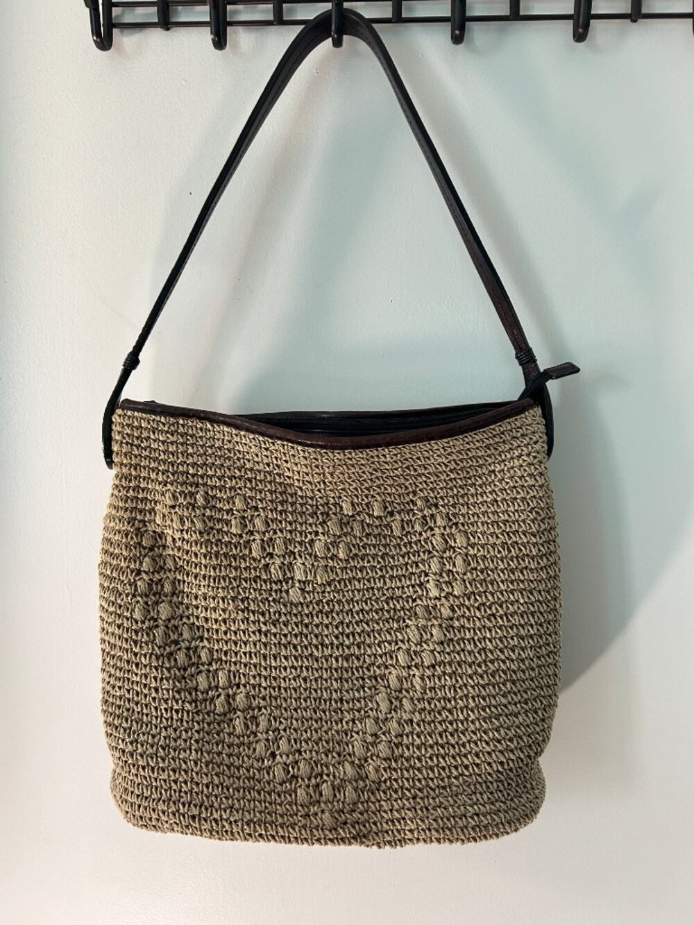 Brighton Straw Crochet Hobo Shoulder Bag Brown Leather Trim Floral Detail Boho - Picture 4 of 14